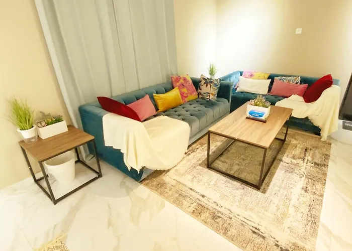 Smart Entry Apartment W Pvt Entrance 3B