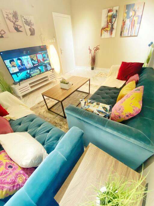Apartment Smart Entry W Pvt Entrance 3b